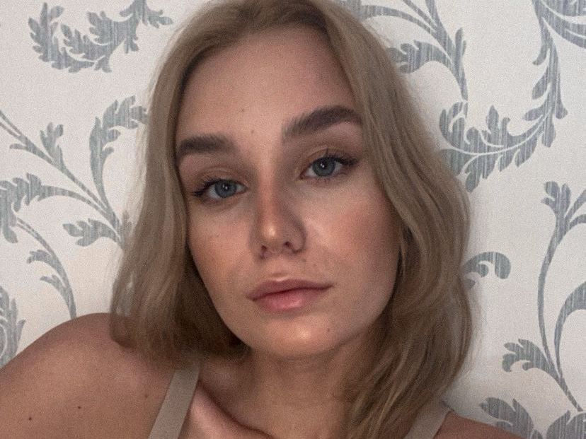 LiaAdamson Profilbild des Cam-Modells 