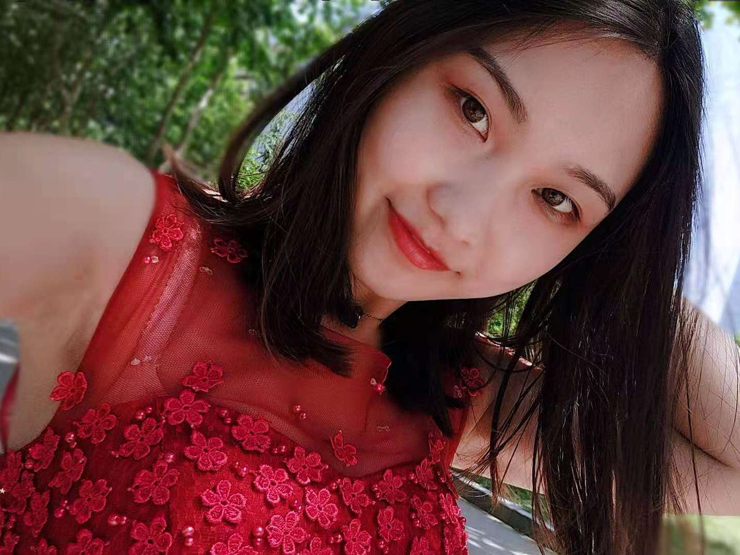 WhitneyKiara immagine del profilo del modello di cam