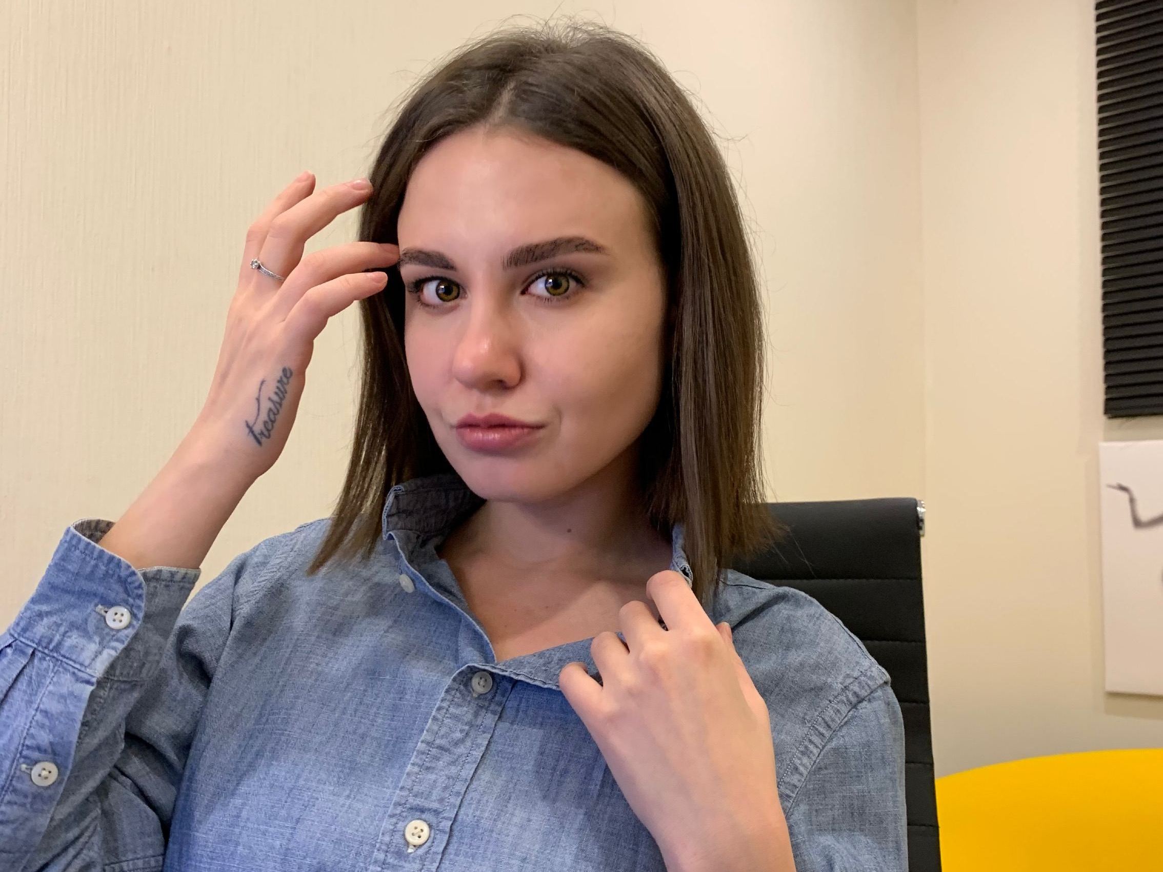 HotValeryyy cam model profile picture 