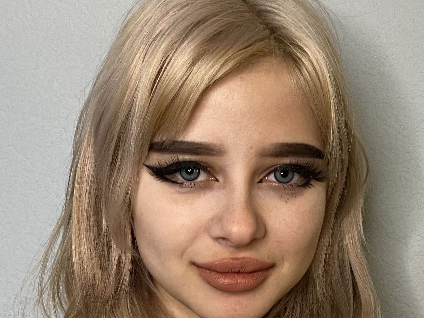 RennieAlsopp Profilbild des Cam-Modells 