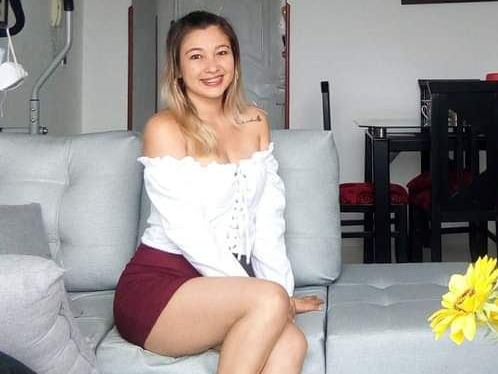 britneysweet18 cam model profile picture 