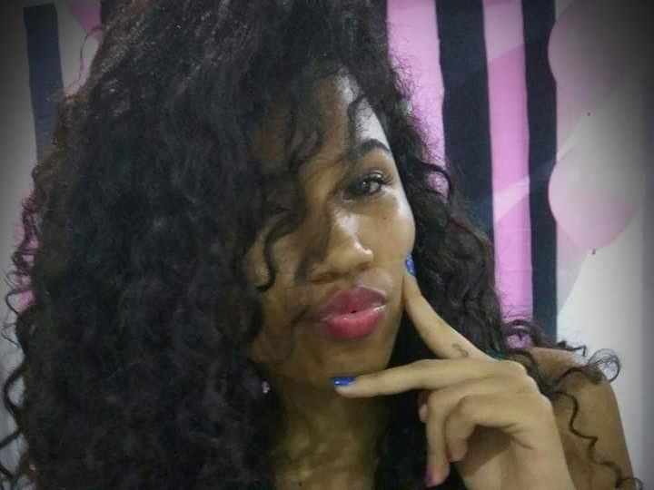 Imagen de perfil de modelo de cámara web de sexyshenny