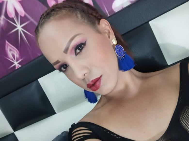 Image de profil du modèle de webcam abby_latina