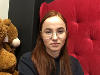 Profilbilde av EllaDoyle webkamera modell