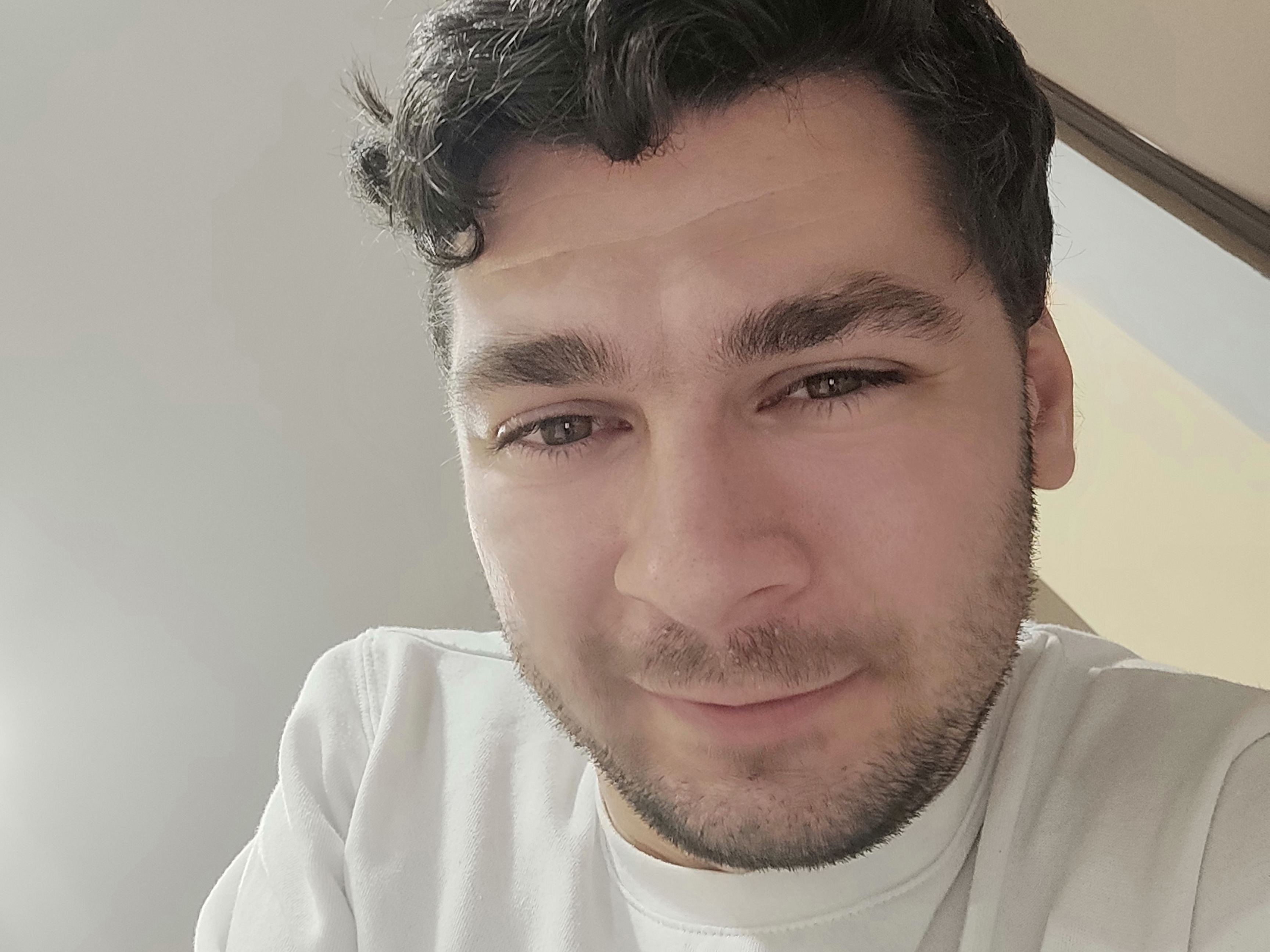Slavic66 profilbild på webbkameramodell 