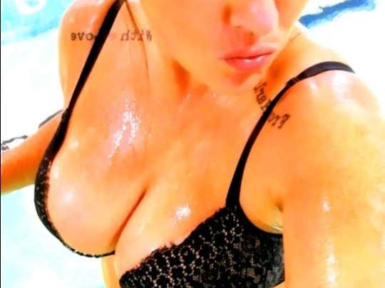 Image de profil du modèle de webcam OliviaVonVoss