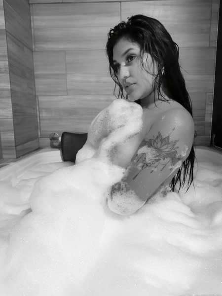 Performer vania_smitt Photo 5