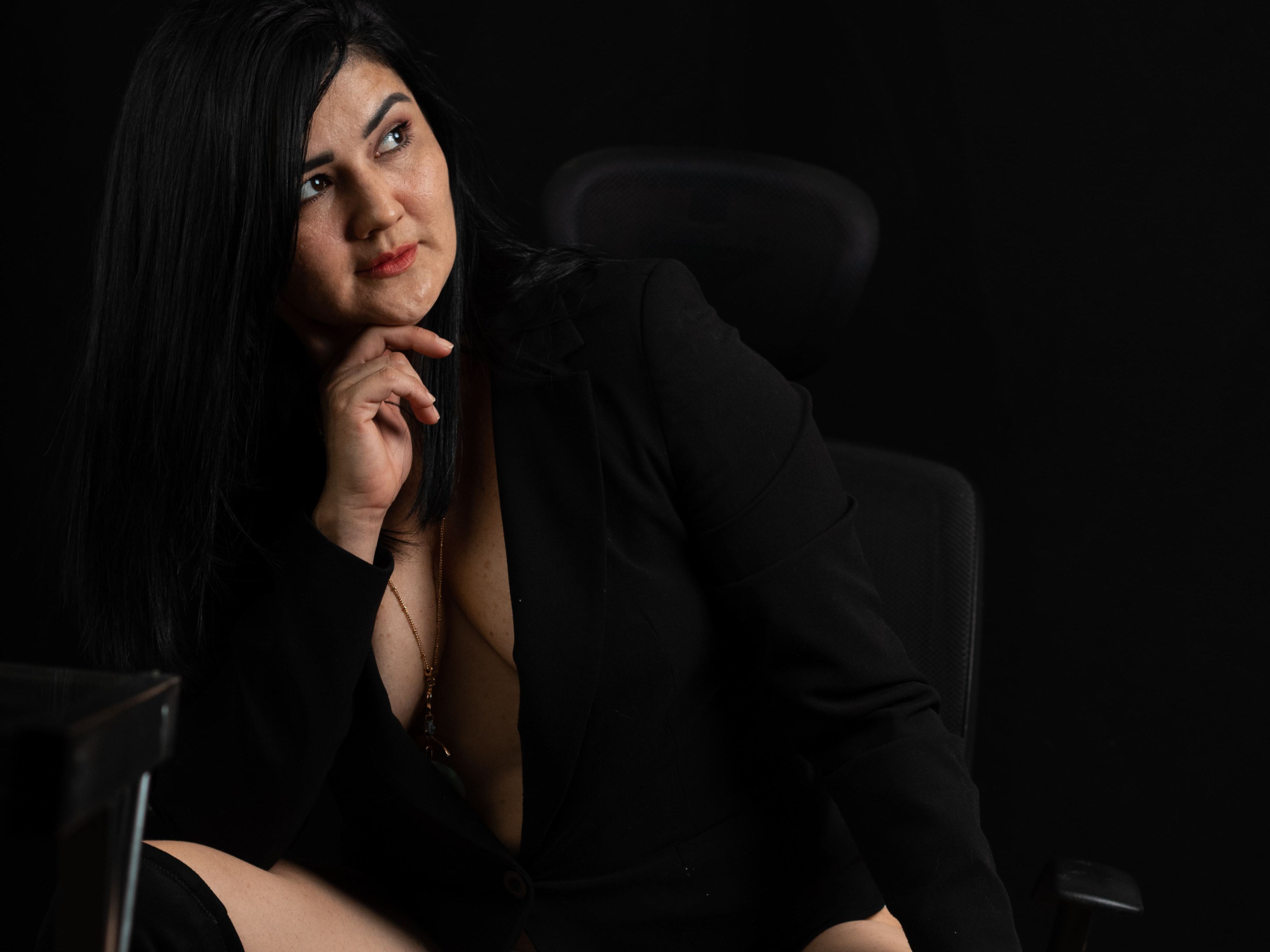 Imagen de perfil de modelo de cámara web de TynaKyle