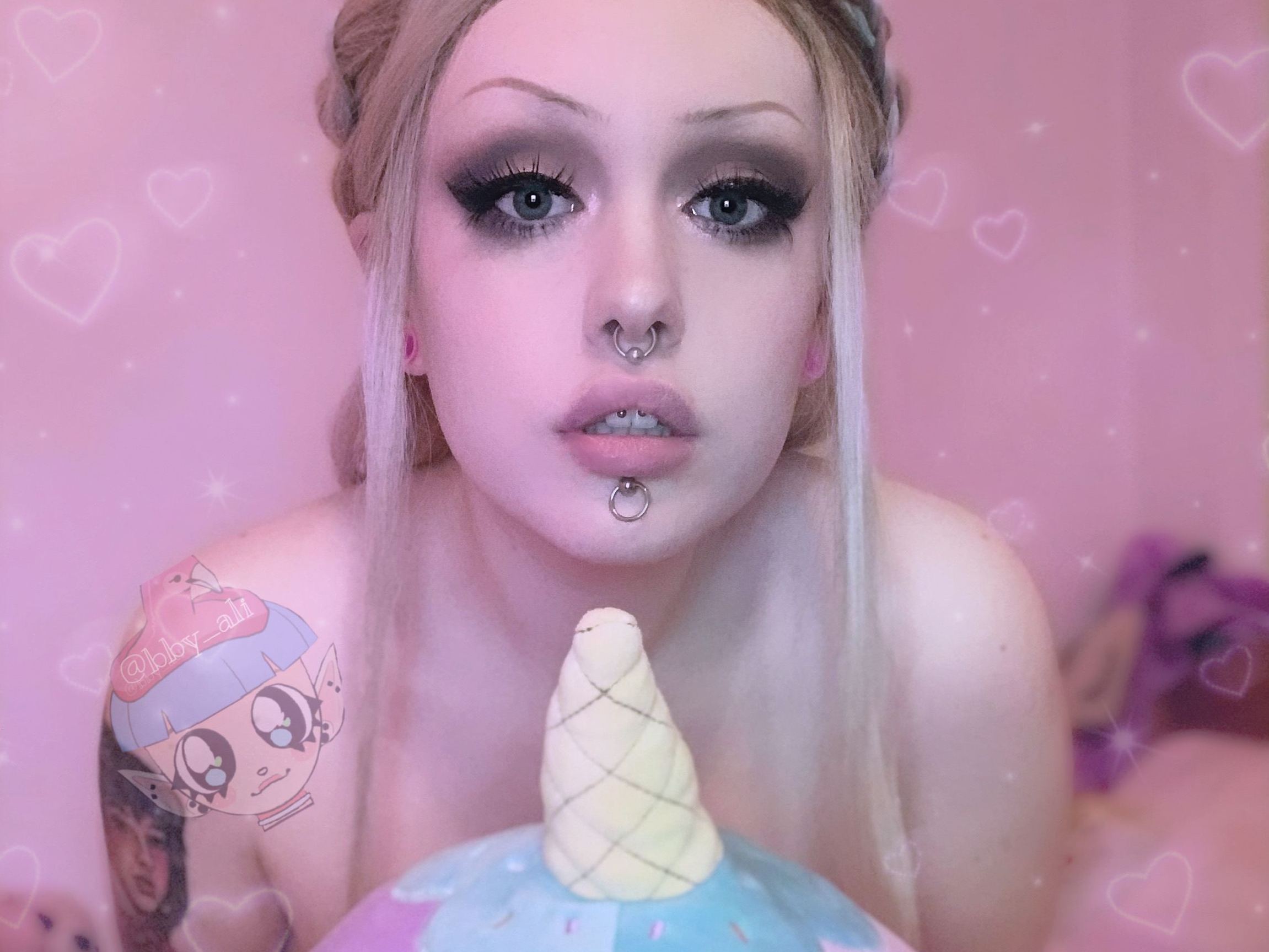 BbyAlina profilbild på webbkameramodell 
