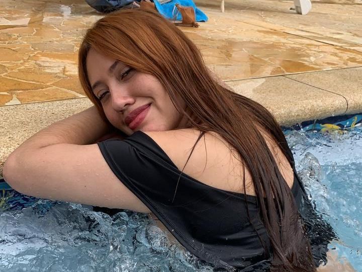 scarlett_hot3x profilbild på webbkameramodell 