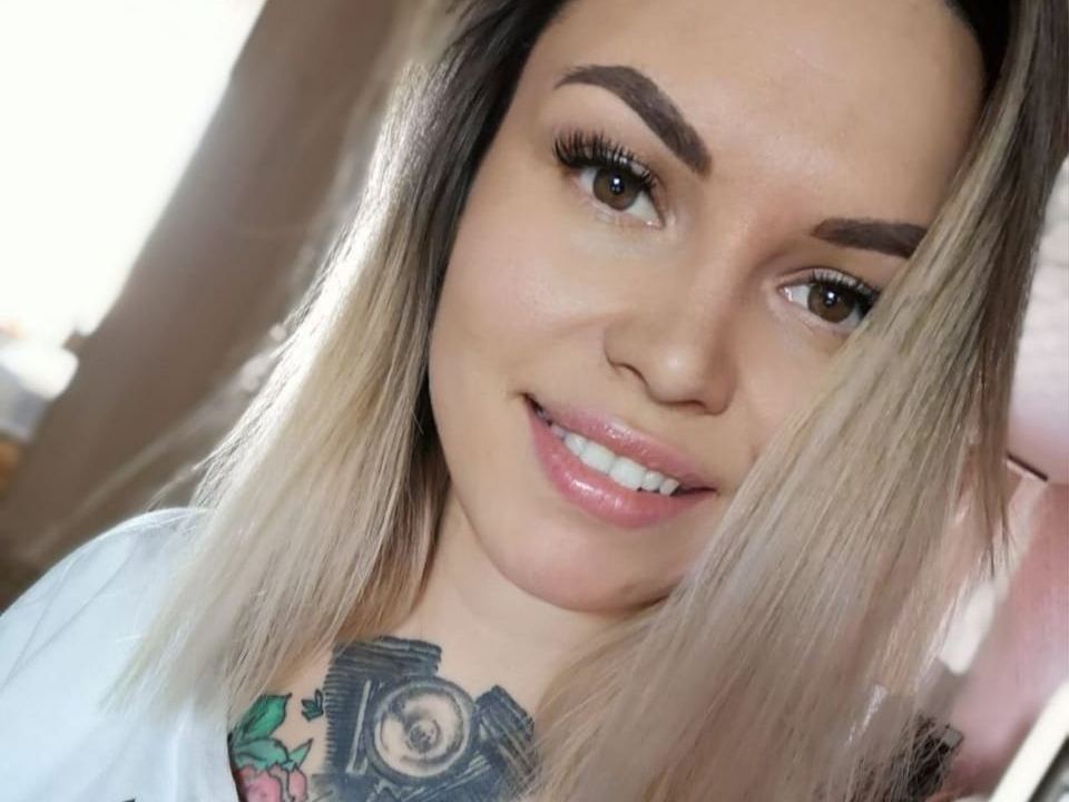VickyKiss18 immagine del profilo del modello di cam