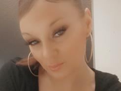 FoxieRoxie1234 Profilbild des Cam-Modells 