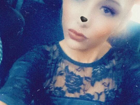 Profilbilde av Sophie_Karly webkamera modell