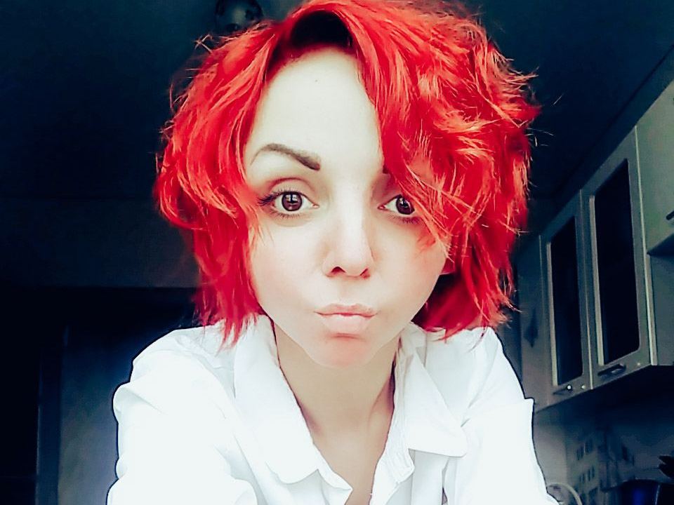 RedHeadDina Profilbild des Cam-Modells 
