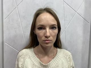 MonikaSolar profielfoto van cam model 