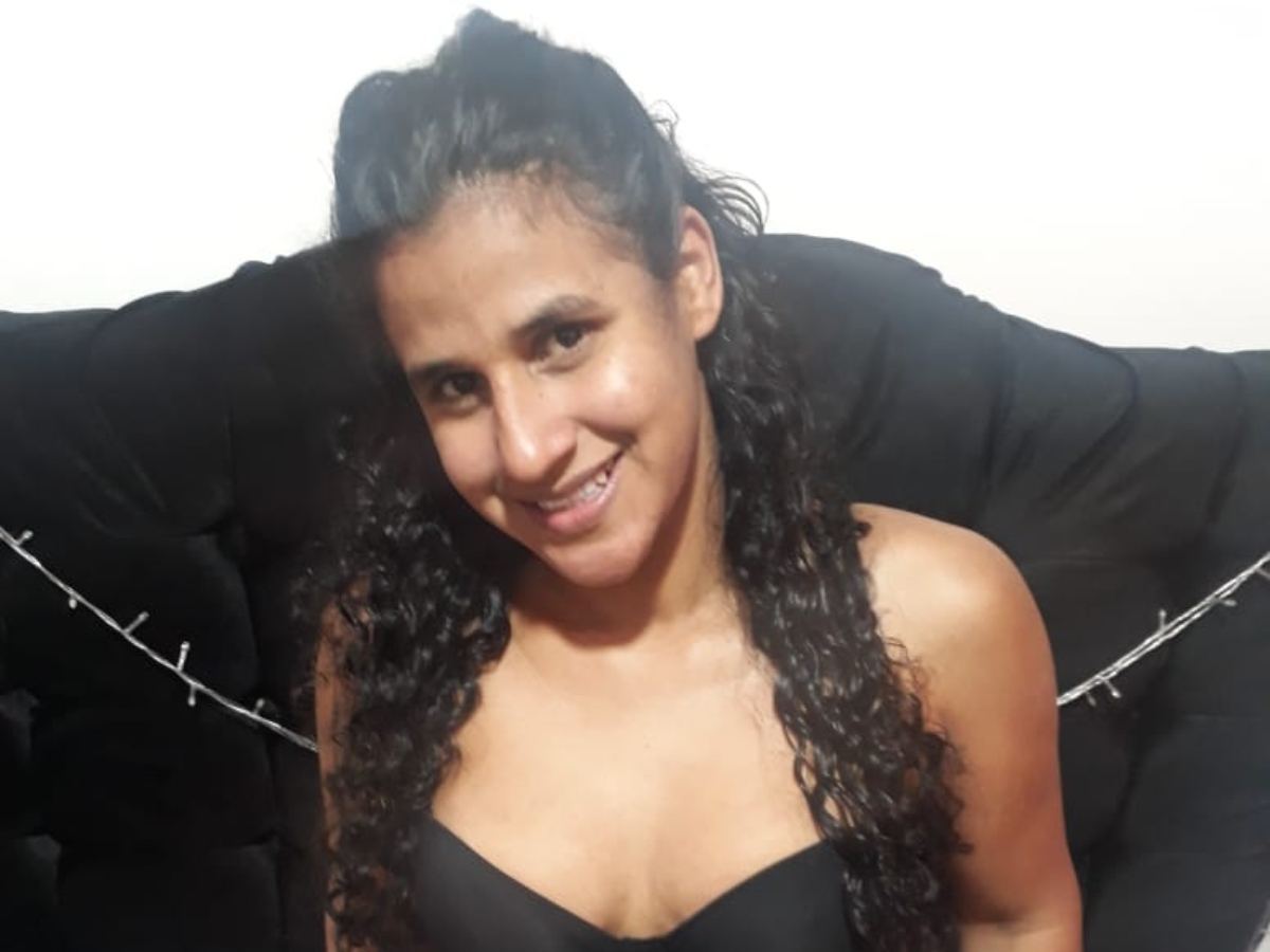 Profilbilde av Fernanda_T webkamera modell