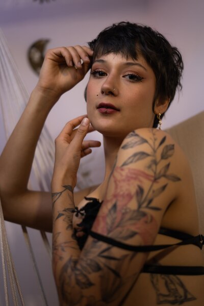 Performer Amy_Floydd Photo 1