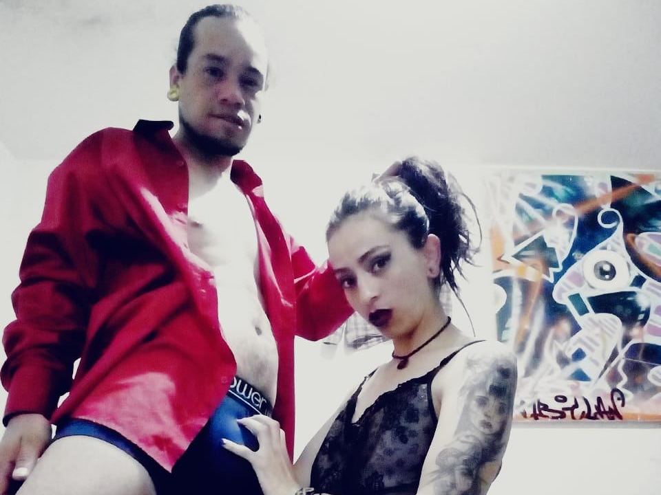 Imagen de perfil de modelo de cámara web de saritta_n_jorhs