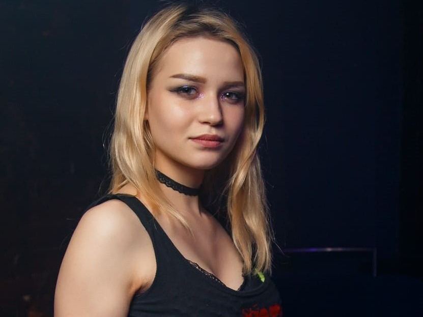 Sweete_Angel cam model profile picture 