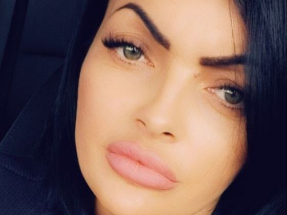 EvelynWinter profilbild på webbkameramodell 