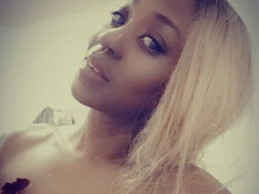 Imagen de perfil de modelo de cámara web de Lynablacky972
