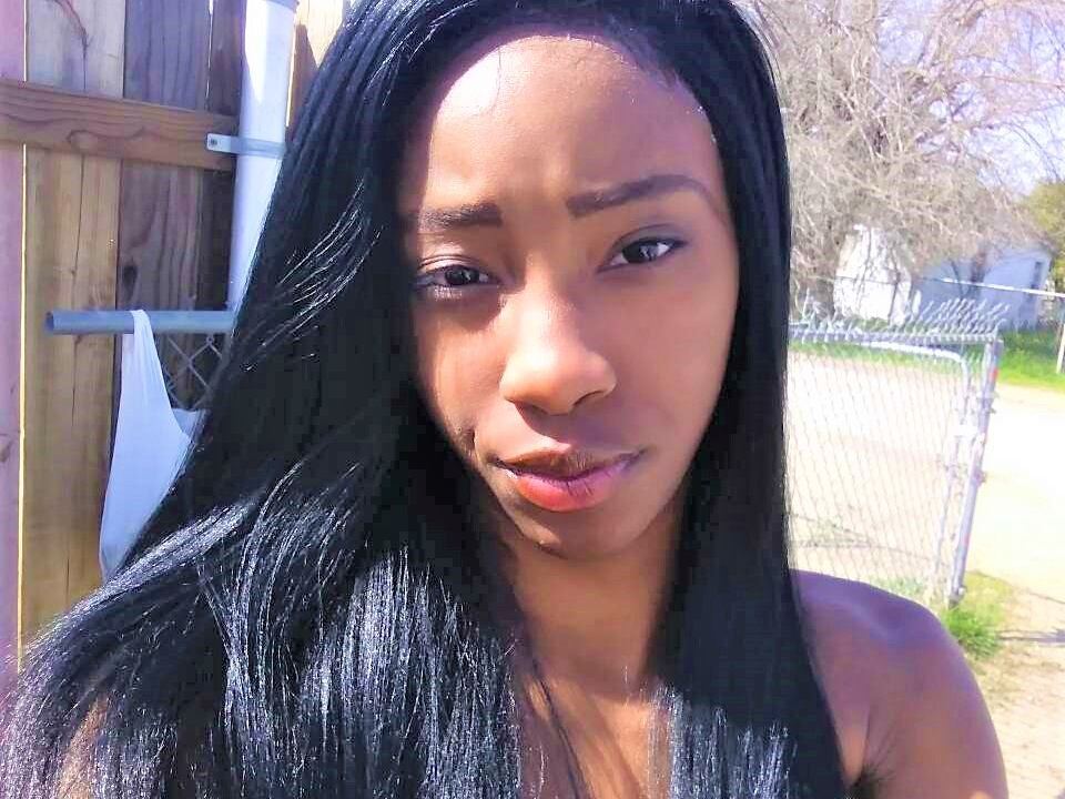 Imagen de perfil de modelo de cámara web de MissCail