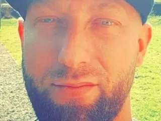 Foto de perfil de modelo de webcam de Brandon99