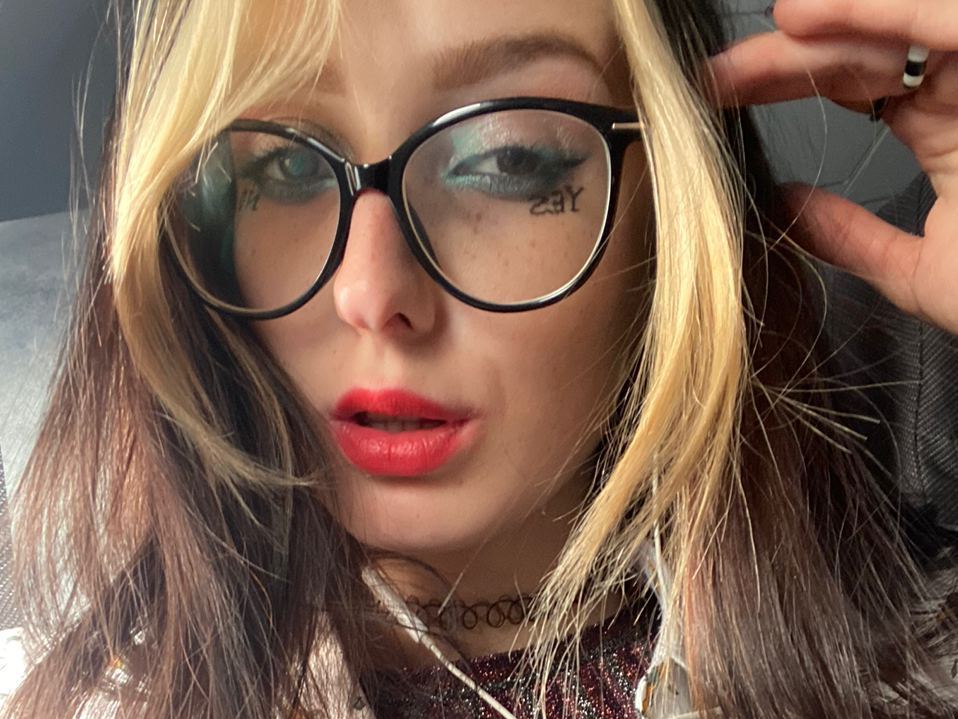 Foto de perfil de modelo de webcam de dilorenzolaura 