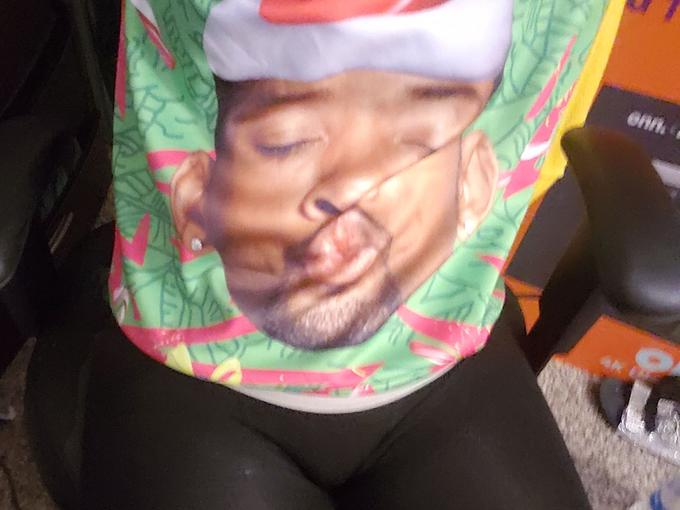 Tat2Bae profilbild på webbkameramodell 