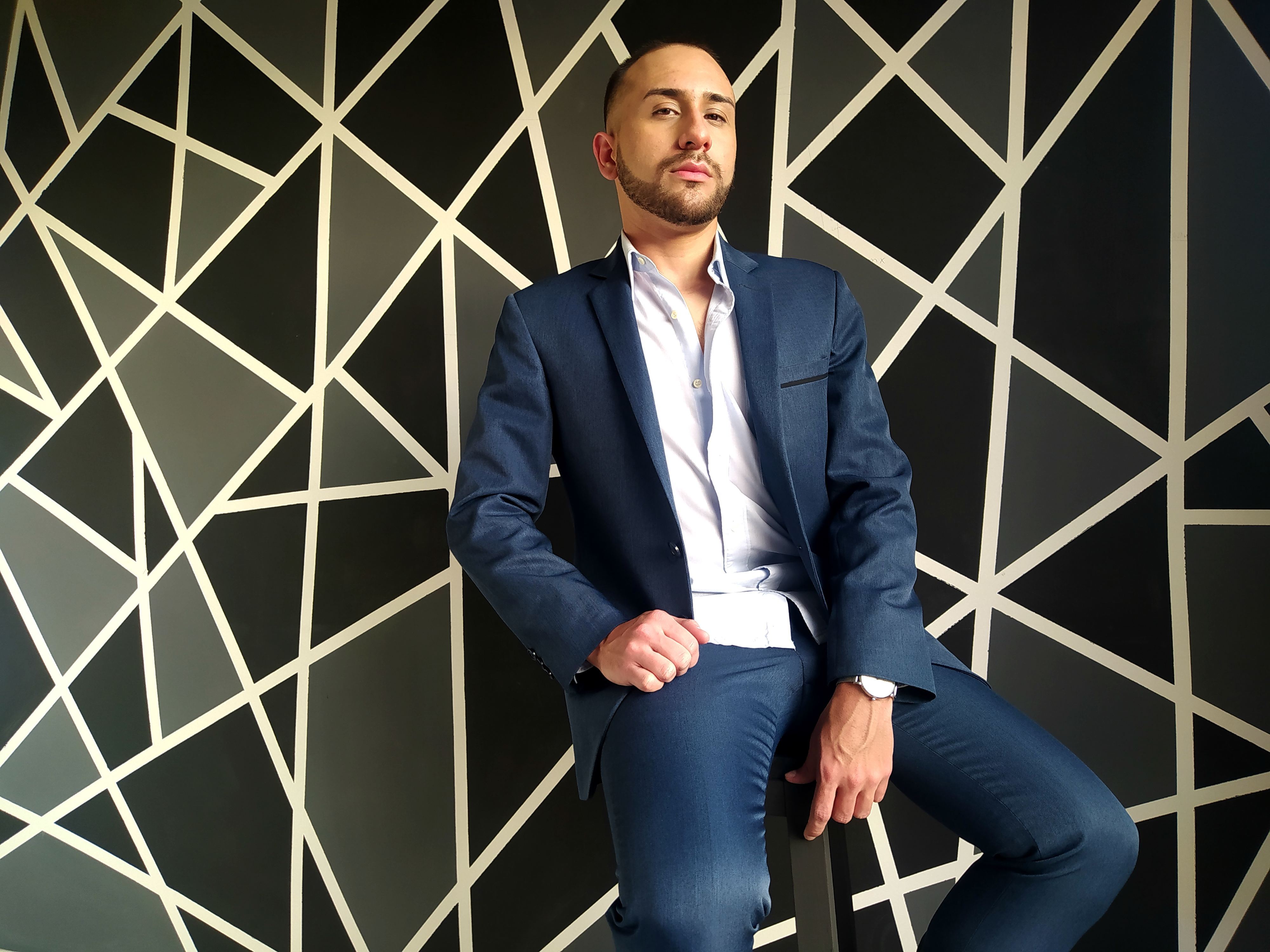 AdlerMillers profilbild på webbkameramodell 