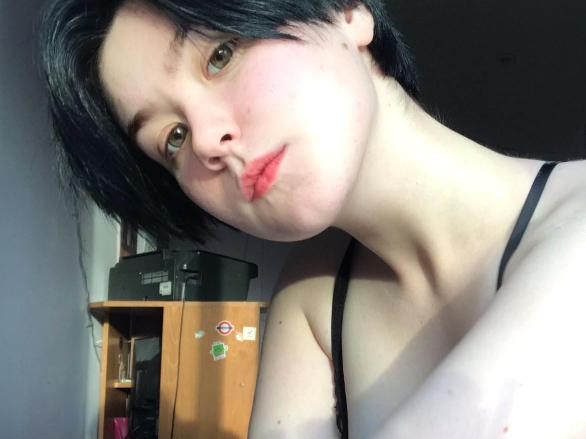 angelirinn immagine del profilo del modello di cam