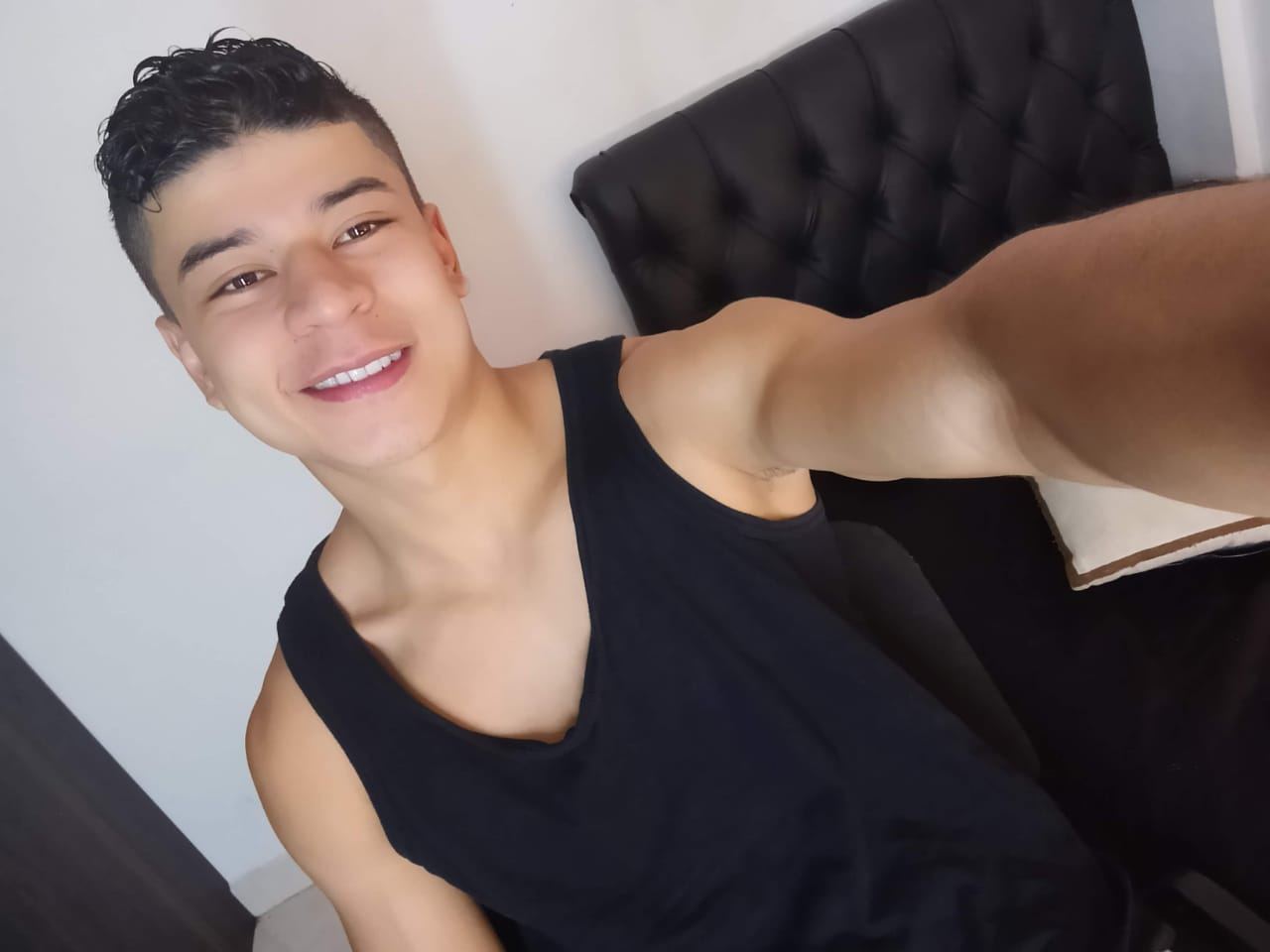 Foto de perfil de modelo de webcam de MatOliver 