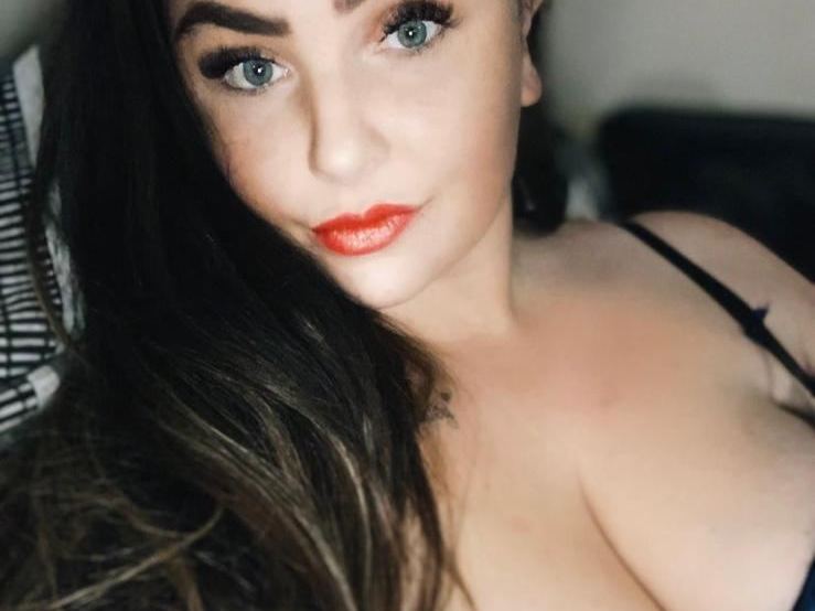 FrankieLeeXX cam model profile picture 