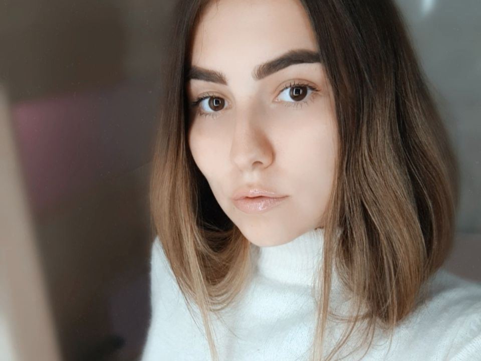Malific_Li Profilbild des Cam-Modells 