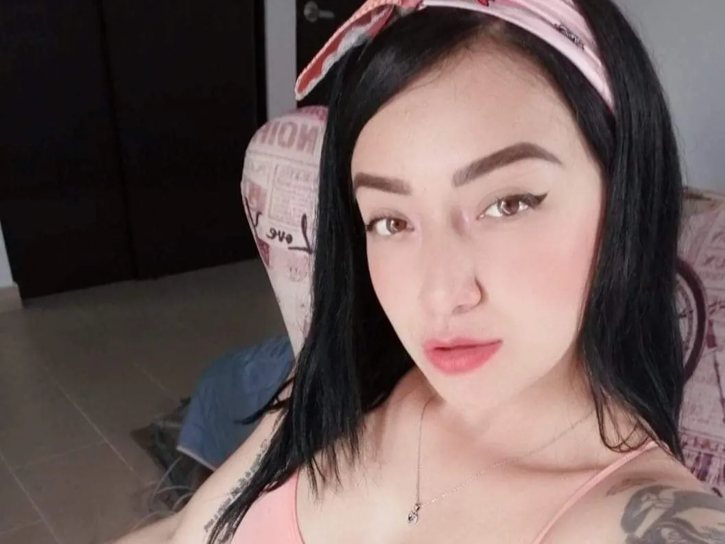 Melanyroses cam model profile picture