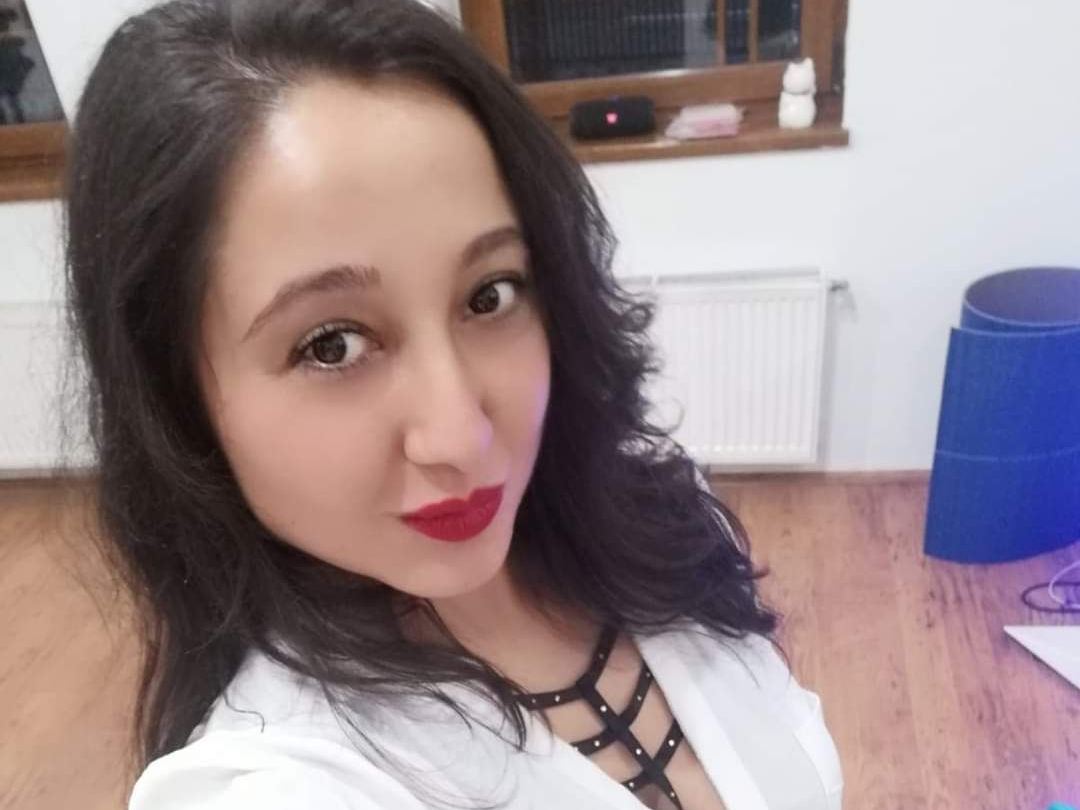 Foto de perfil de modelo de webcam de DeliaFitt 