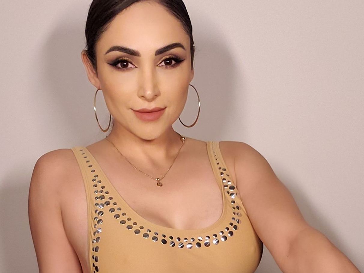 MichelleBombshell immagine del profilo del modello di cam
