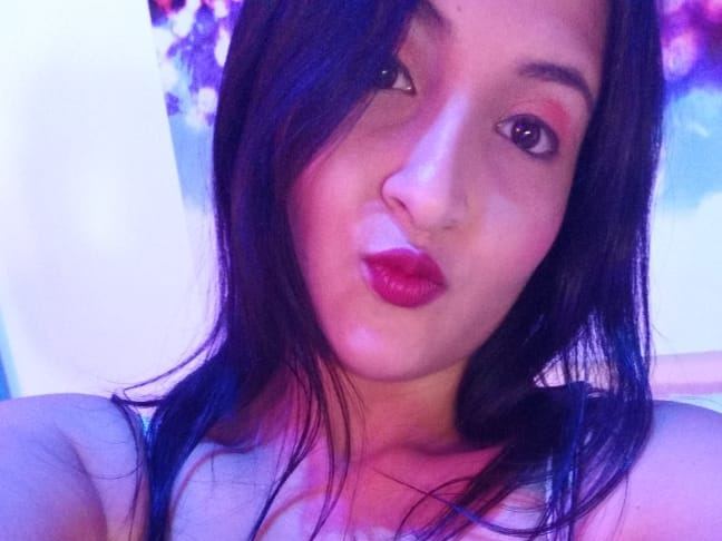 Foto de perfil de modelo de webcam de SweetLovVe 
