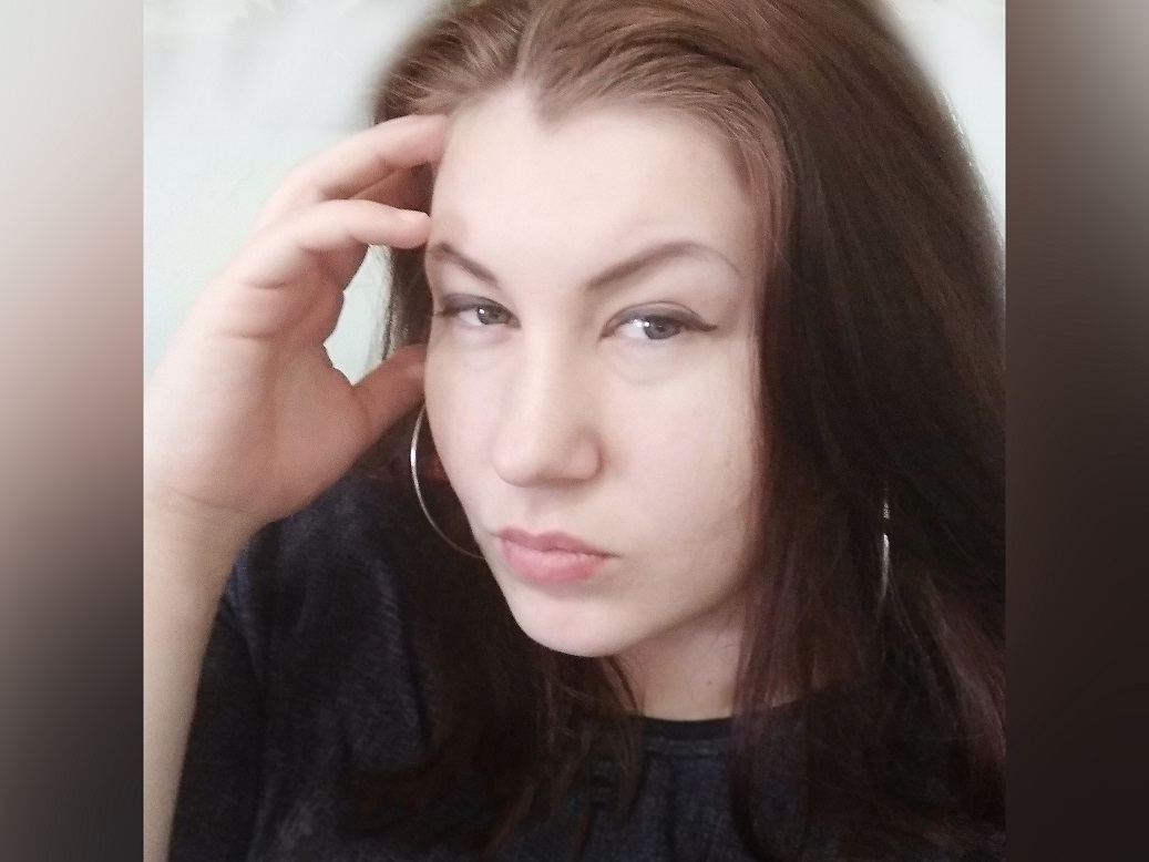Image de profil du modèle de webcam MarionSMimi