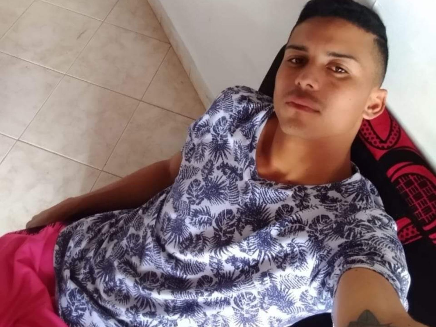 Asthon_Harris cam model profile picture 