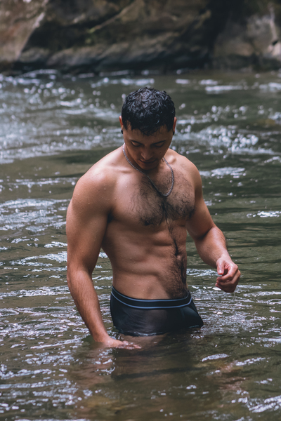 Performer AronMuller Photo 5