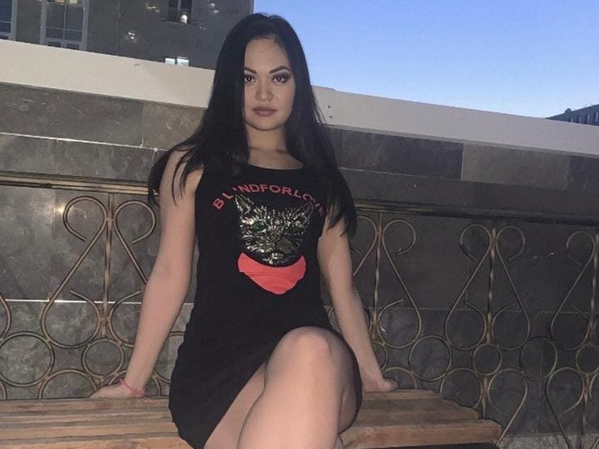 Imagen de perfil de modelo de cámara web de AnisaEvans