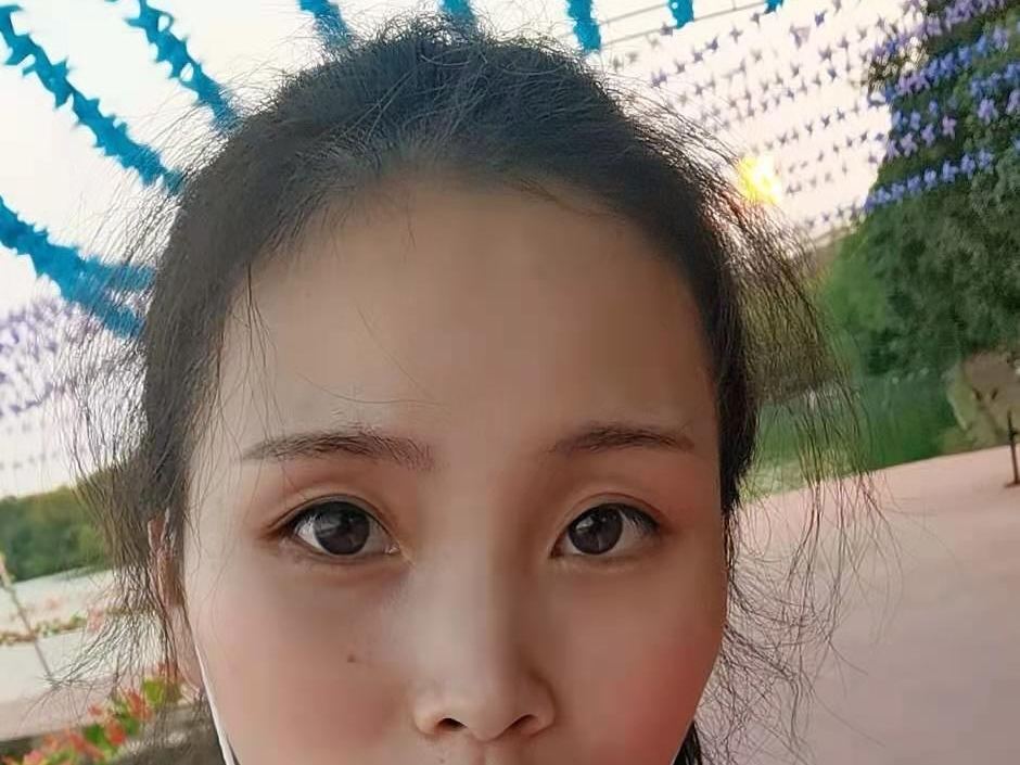 yanlove profilbild på webbkameramodell 