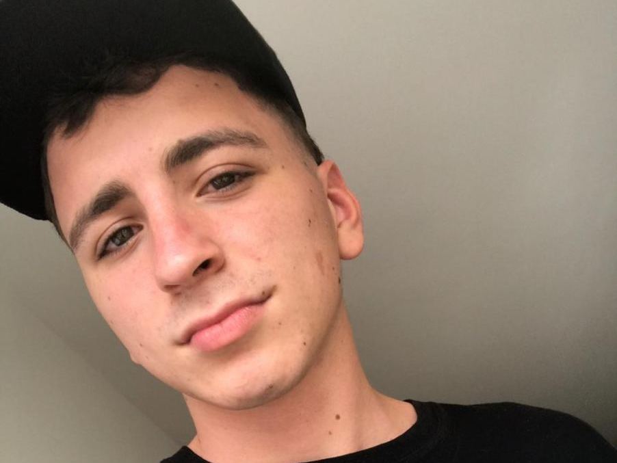Image de profil du modèle de webcam Travis_Bates