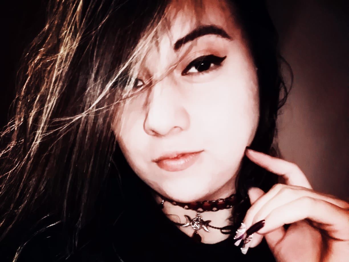 thianaspellman immagine del profilo del modello di cam