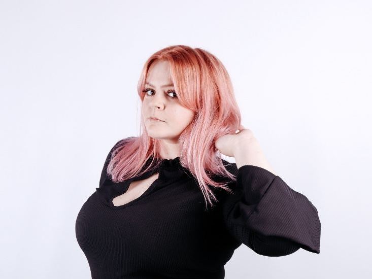 DaisyE95 cam model profile picture 