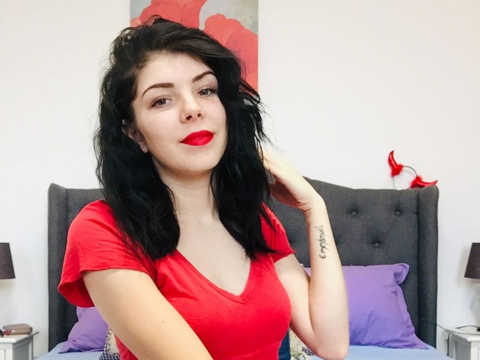 ADDALYINN immagine del profilo del modello di cam