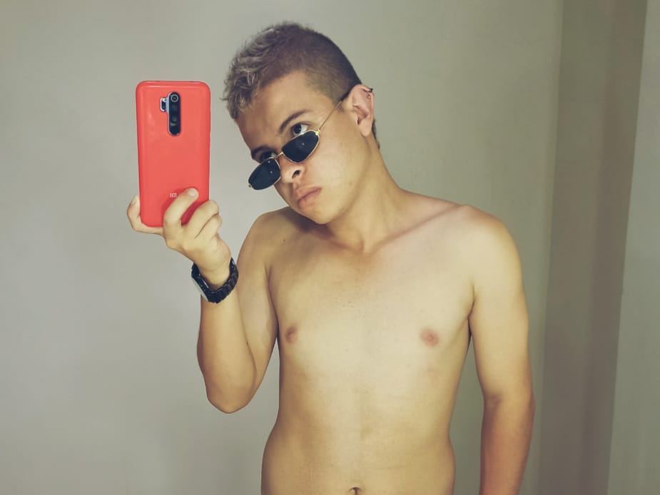 Image de profil du modèle de webcam LEROY097