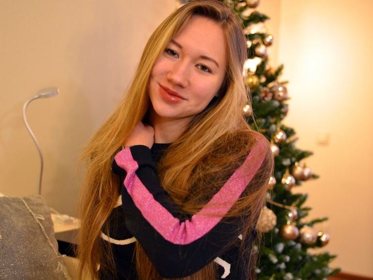 AdelleBonny Profilbild des Cam-Modells 