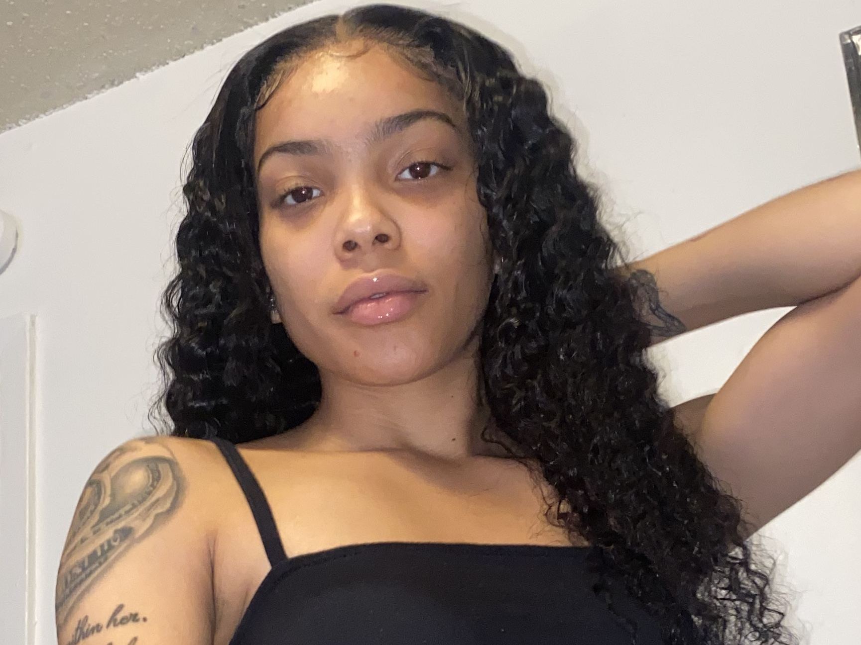 IceyCream cam model profile picture 